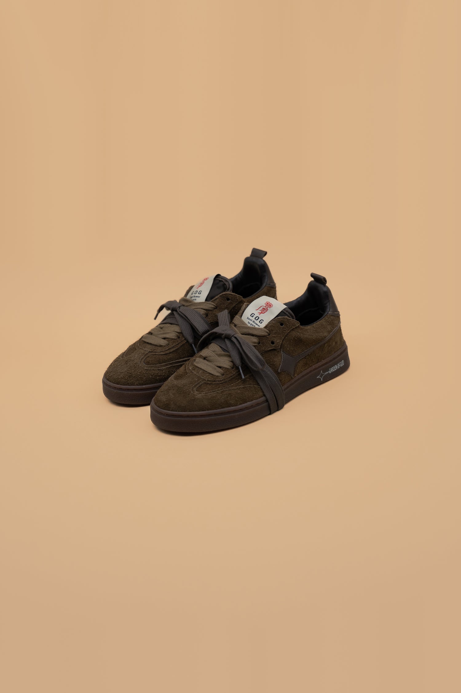 Earth Hairy Suede T.Moro