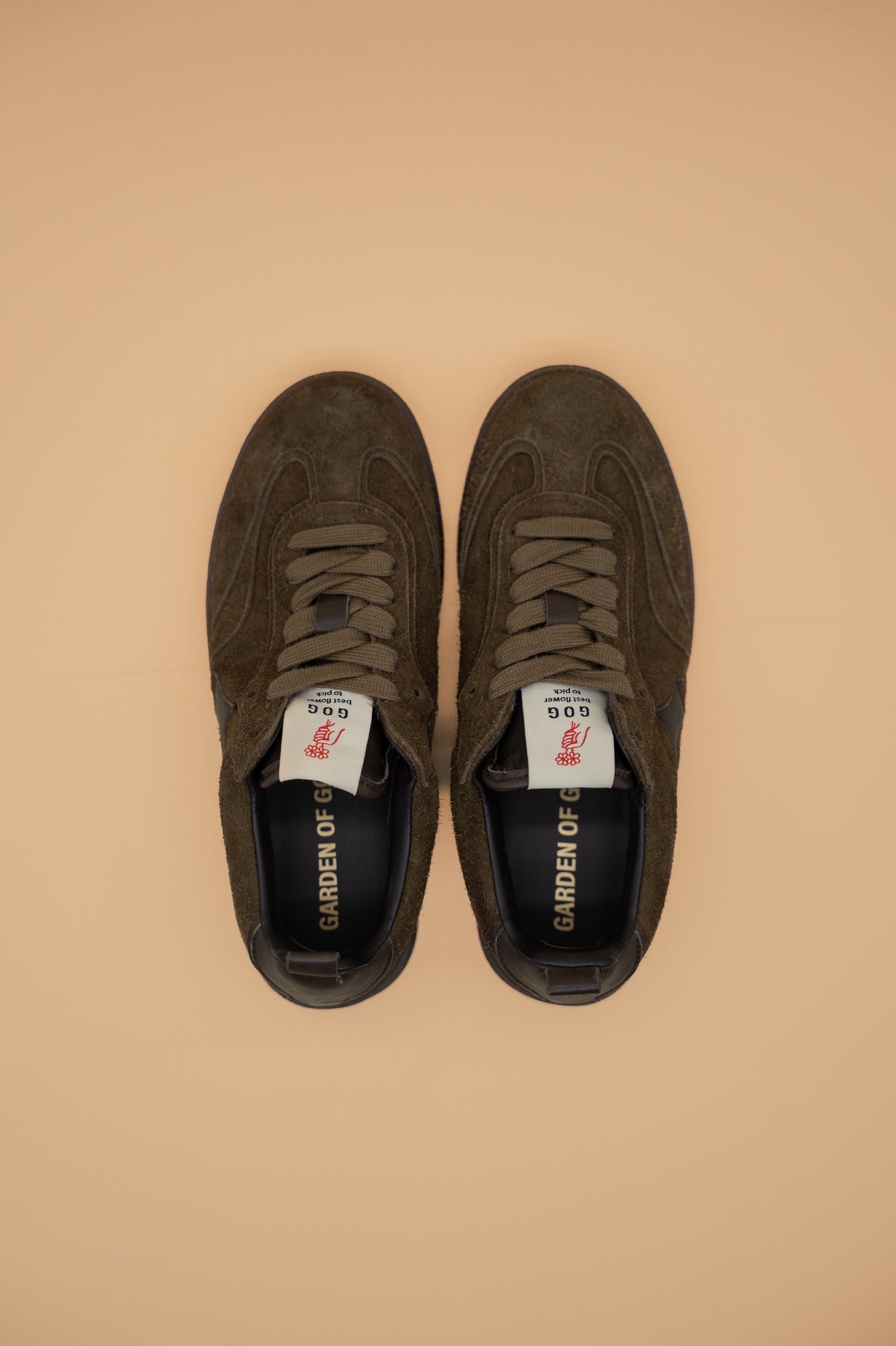 Earth Hairy Suede T.Moro
