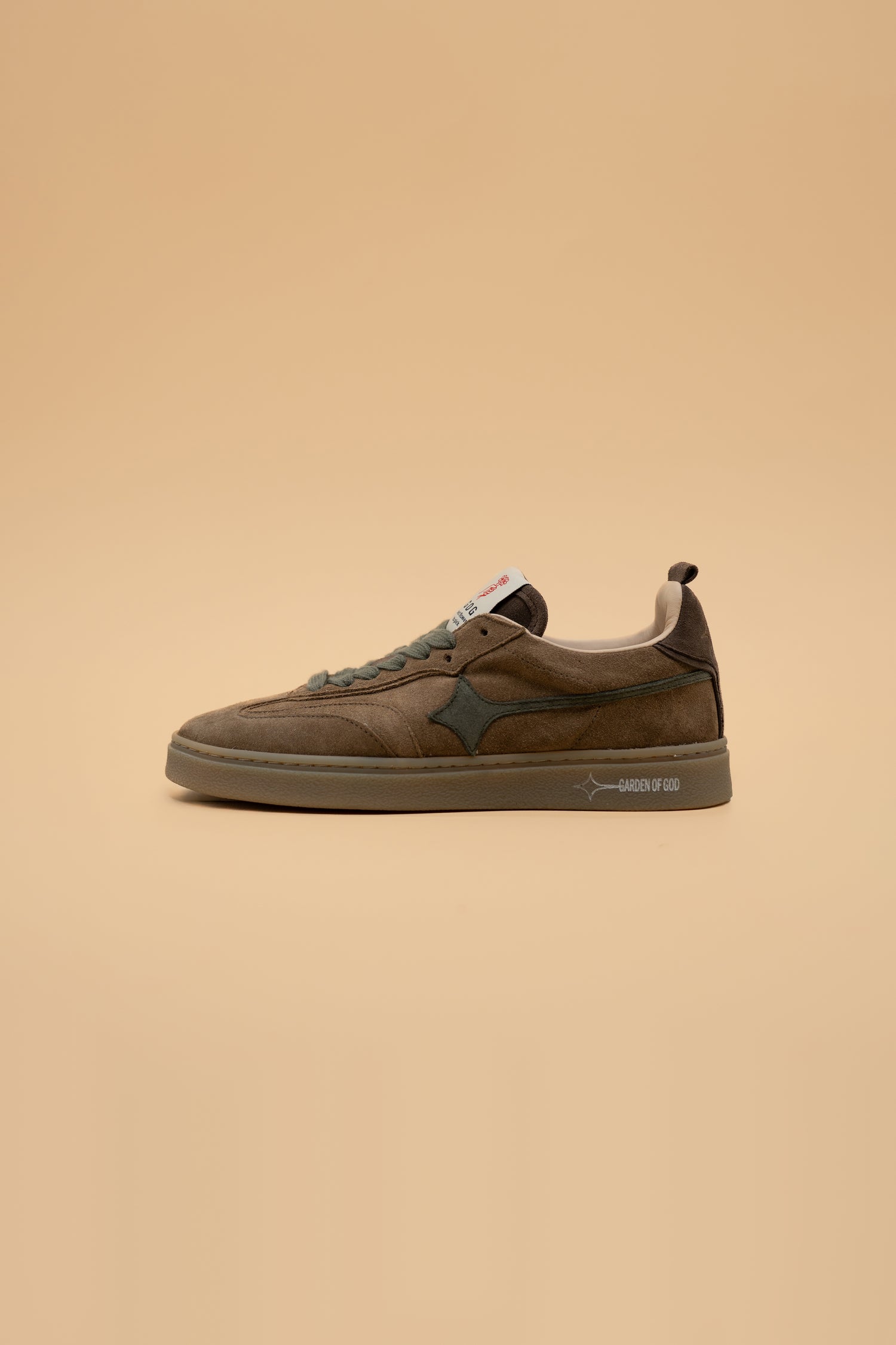 Earth Suede Chestnut