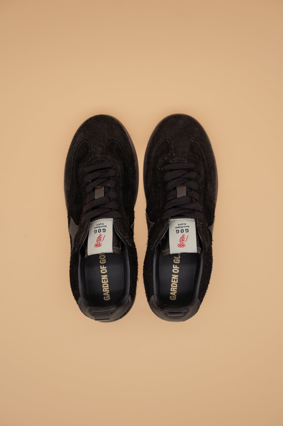 Earth Hairy Suede T.Moro