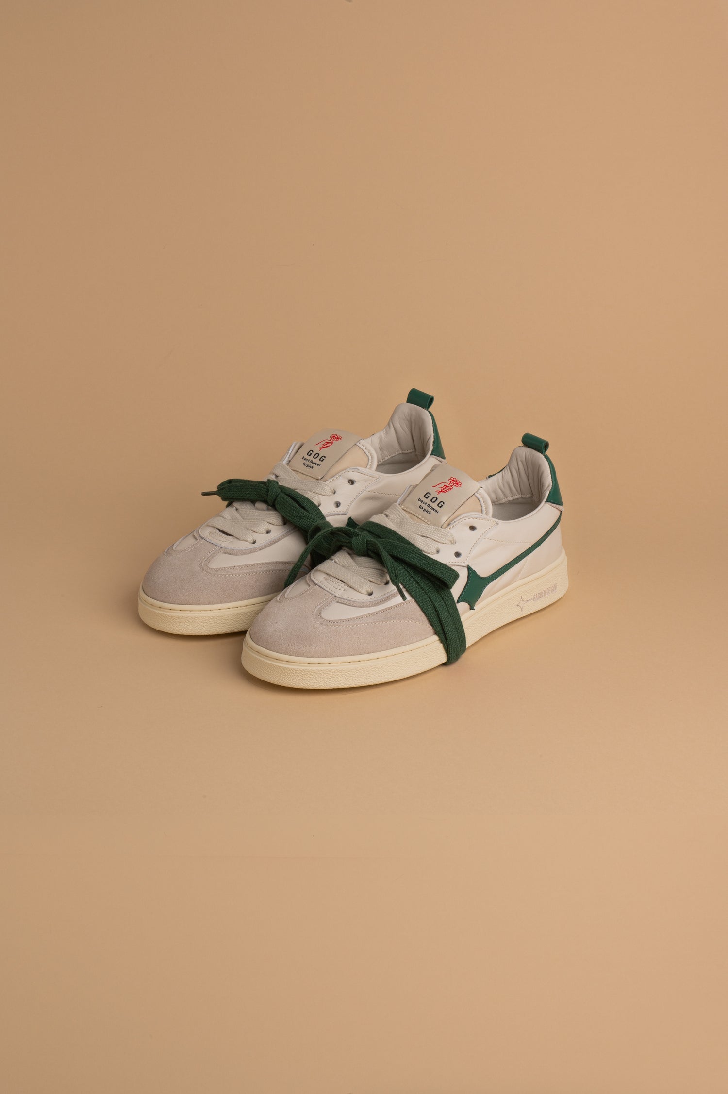Earth Off White Green