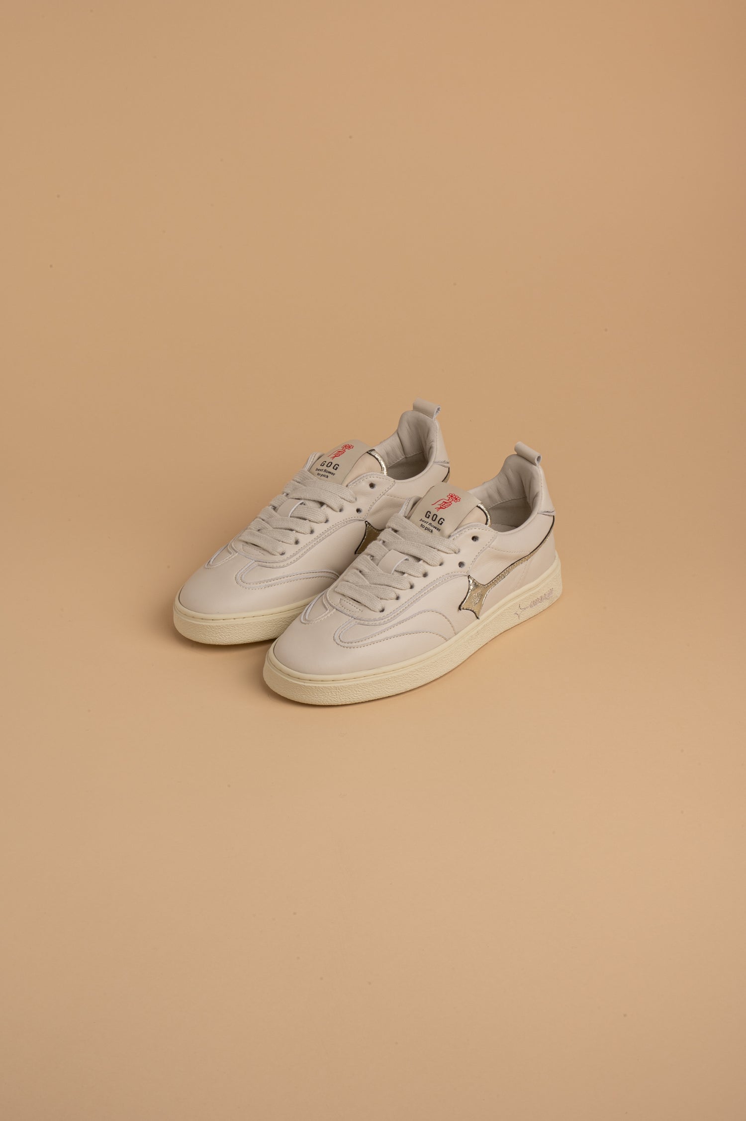 Earth Off White Platinum