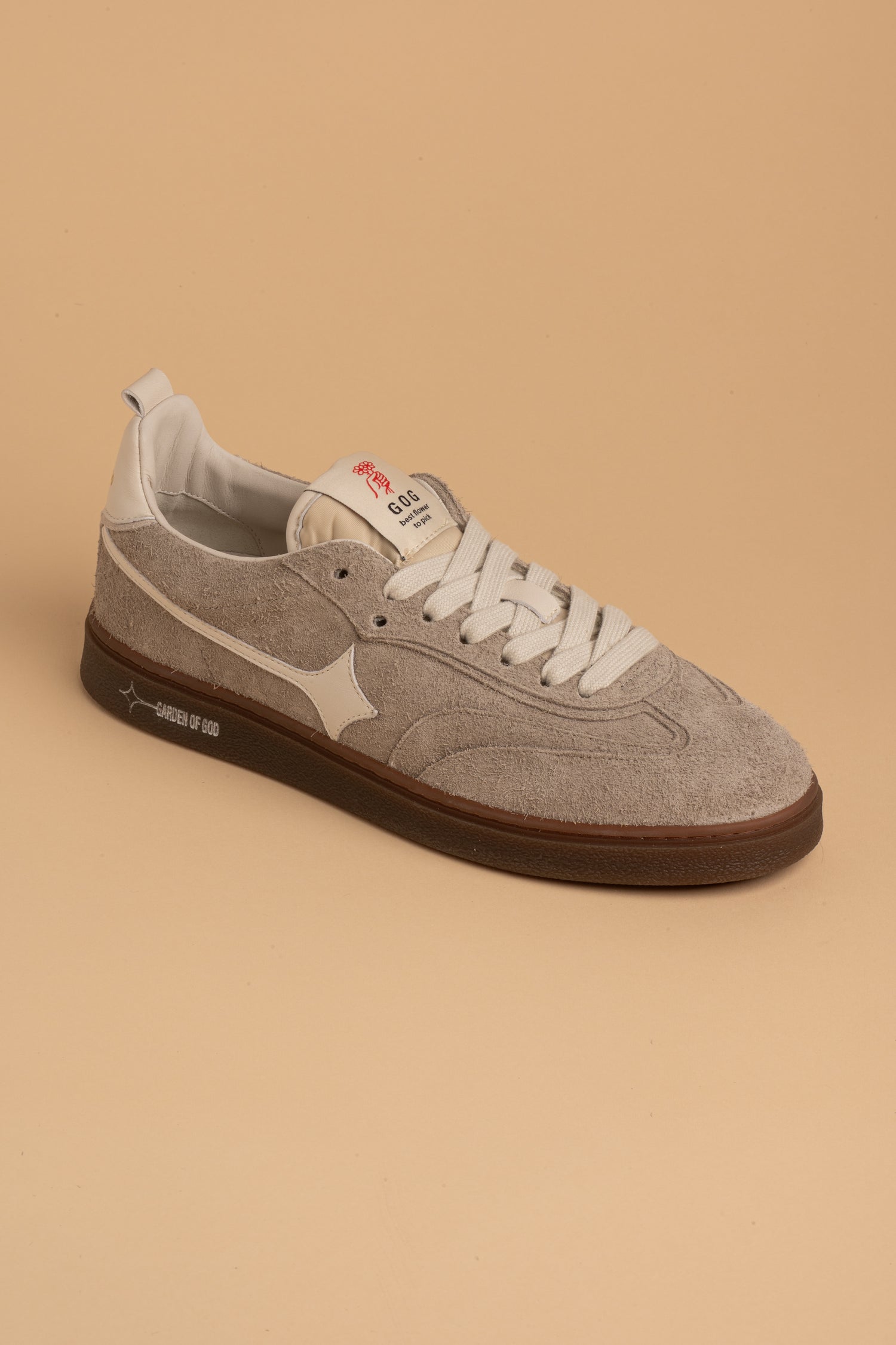 Earth Hairy Suede Taupe