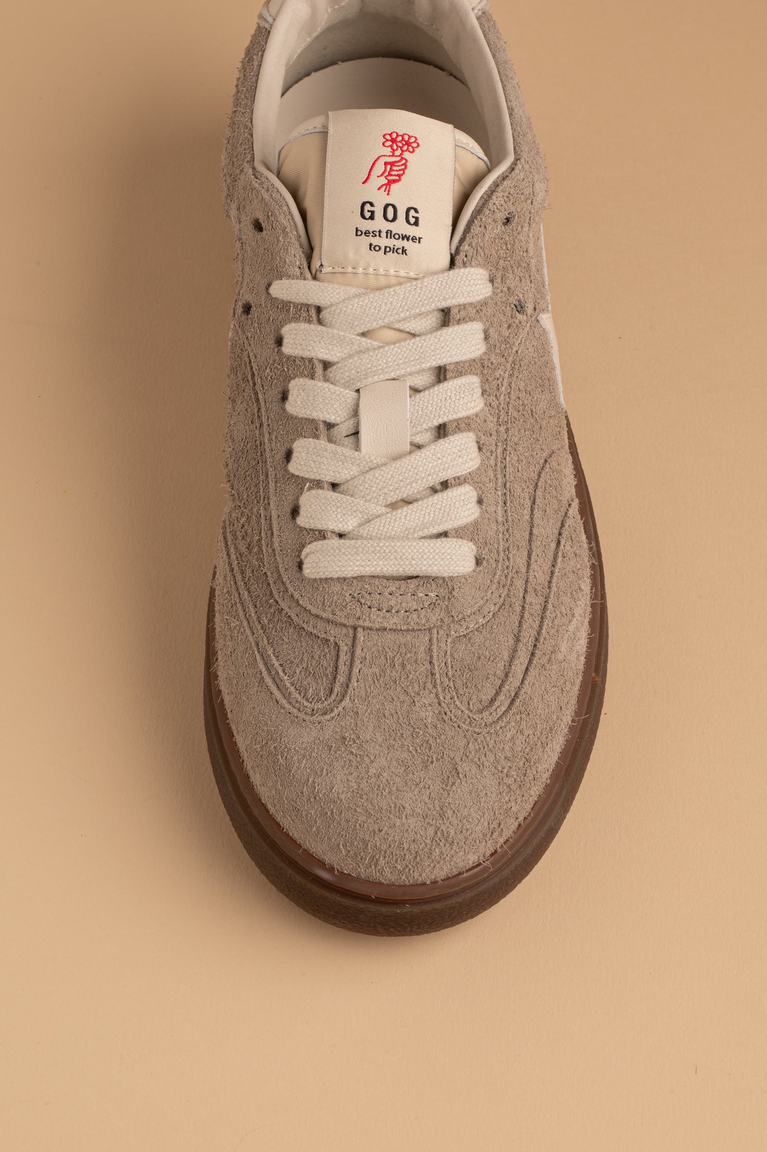 Earth Hairy Suede Taupe