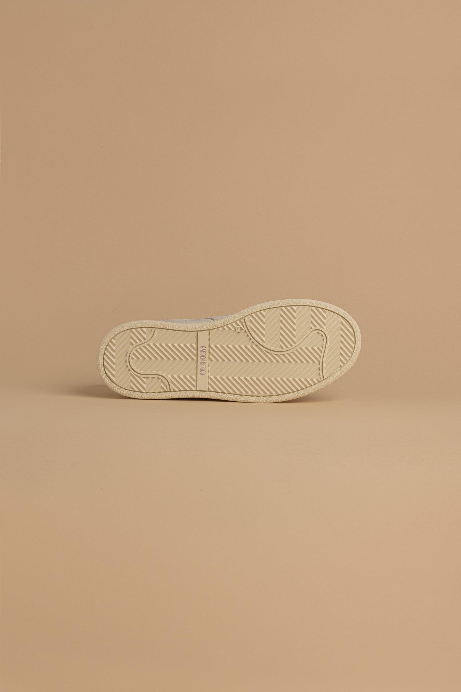 Earth Off White