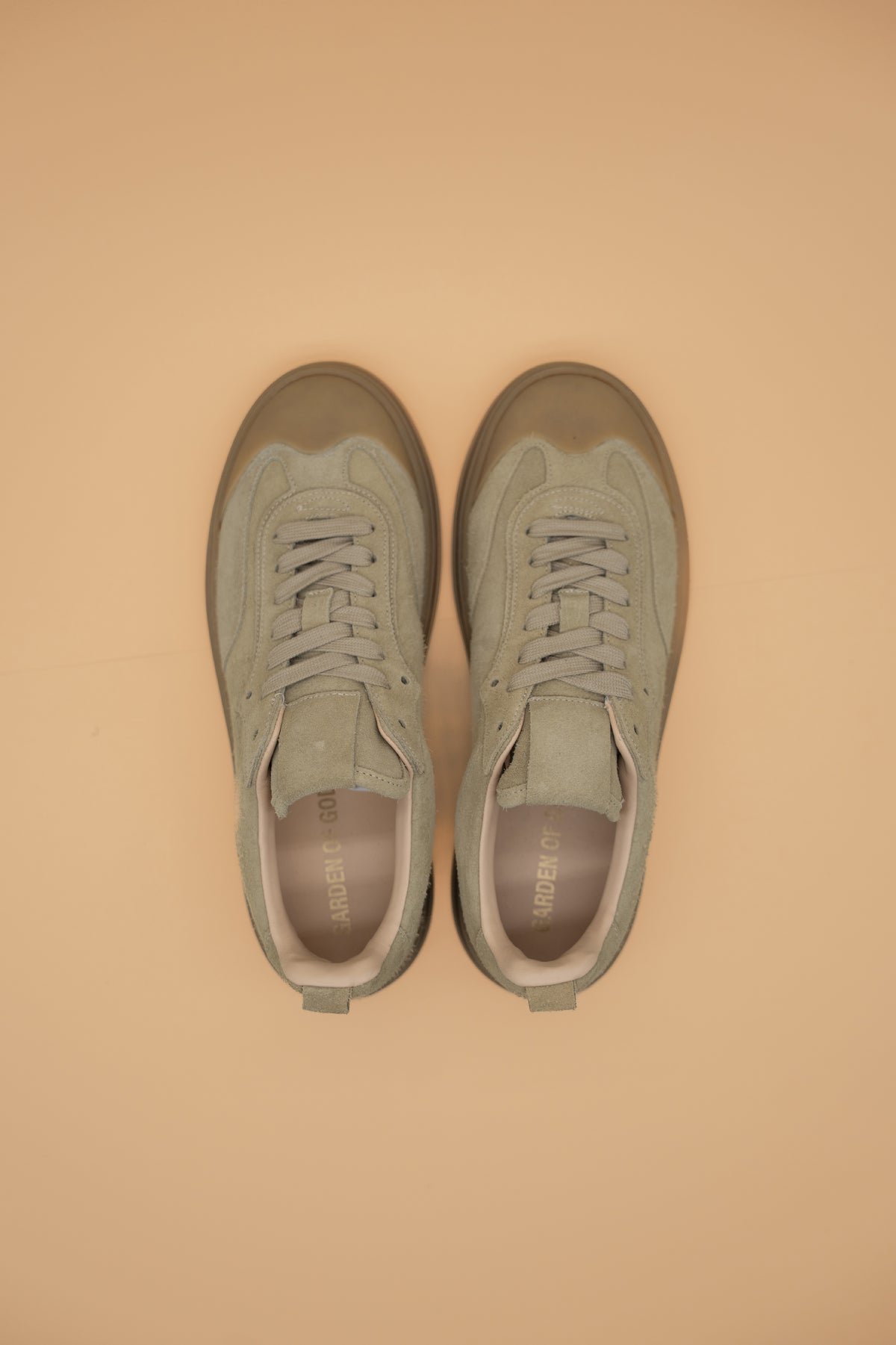 Apple Hairy Suede Beige