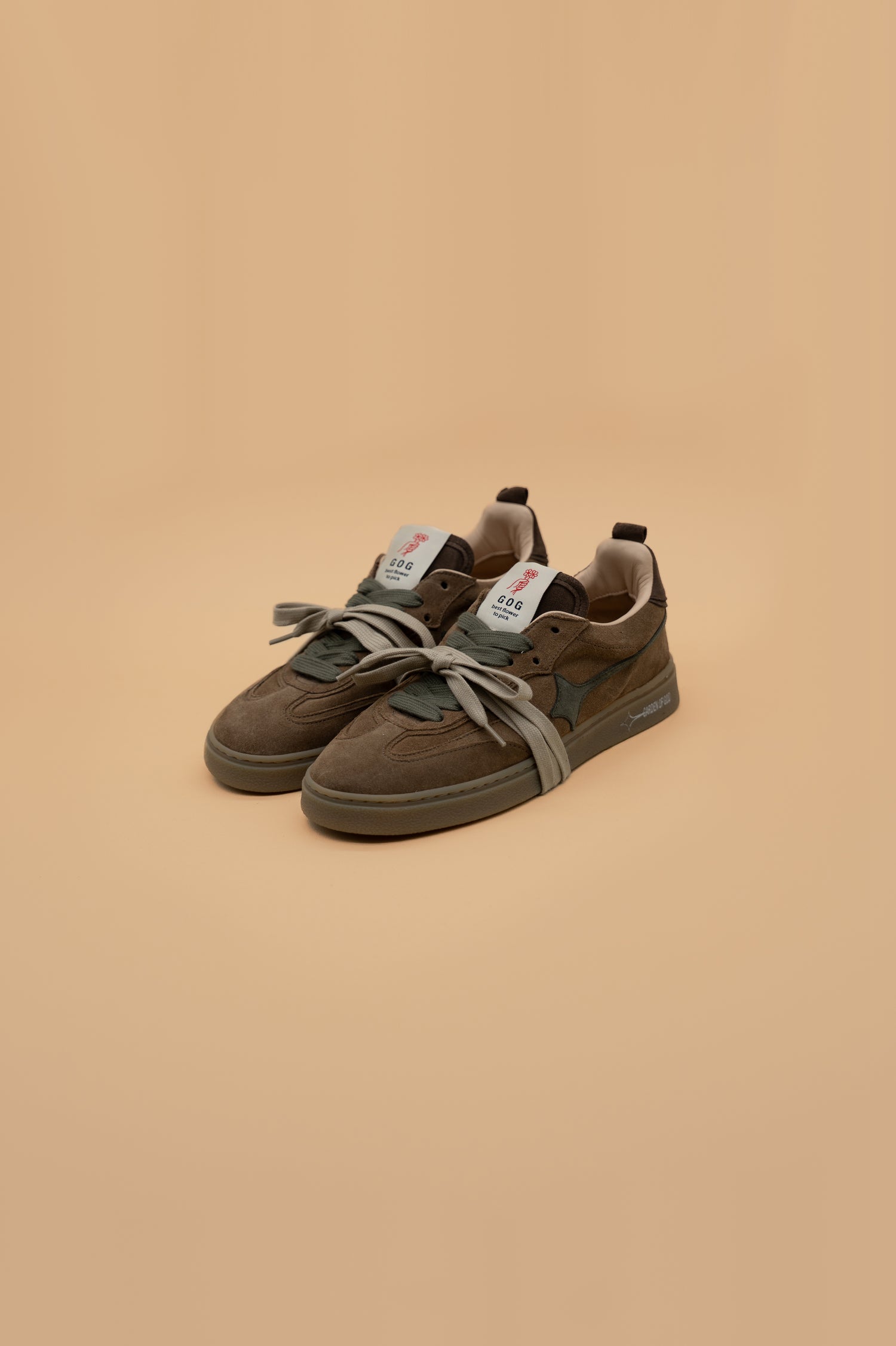 Earth Suede Chestnut
