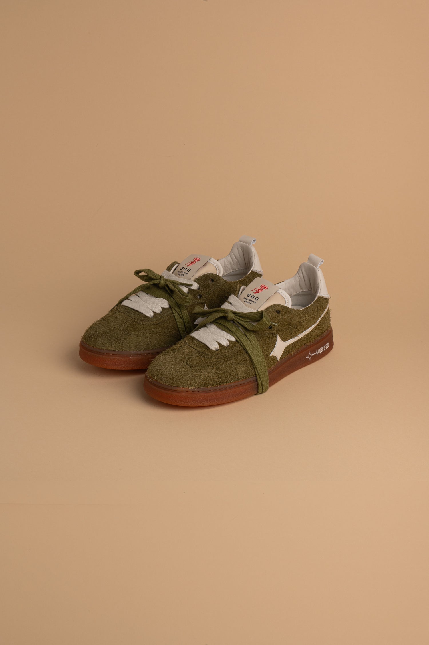 Earth Hairy Suede Verde